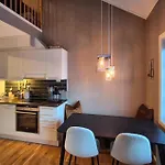 2 Bedroom Cozy In Appartement Røldal
