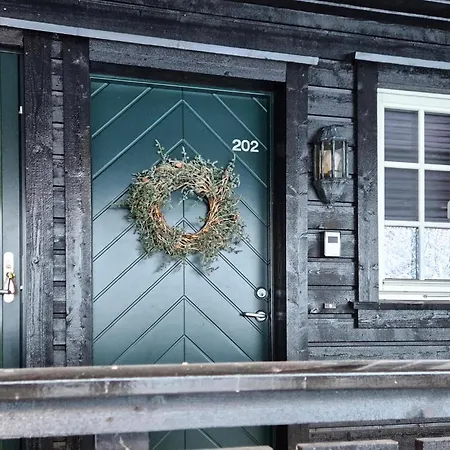 Apartment 2 Bedroom Cozy In