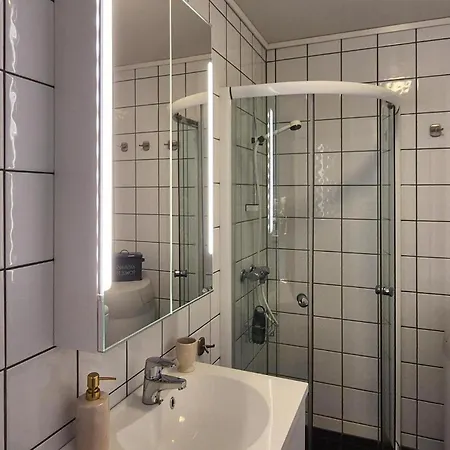 2 Bedroom Cozy In Røldal
