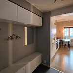 Διαμέρισμα 2 Bedroom Cozy In