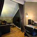 Διαμέρισμα 2 Bedroom Cozy In *